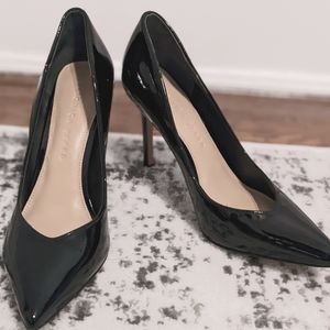 Veronica Beard glossy black pumps